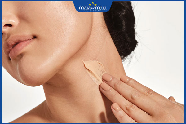 Căng da cổ - Phương pháp trẻ hoá ưu việt không thể bỏ qua 4 chăm sóc da cổ