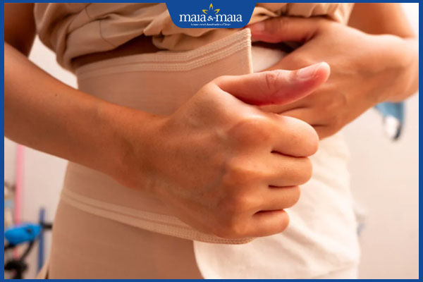 mặc đồ gen sau căng da bụng