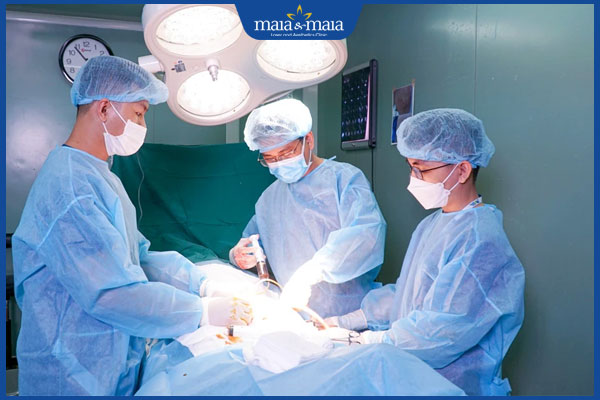 Tiêm tan mỡ bị vón cục nguyên nhân là gì? Cách xử lý ra sao? 3 phẫu thuật nạo áp xe mông