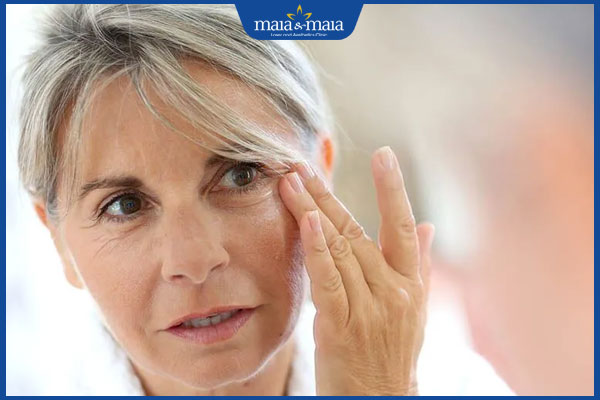 Hướng dẫn chi tiết cách massage giảm nếp nhăn trên mặt tại nhà 2 người có nếp nhăn