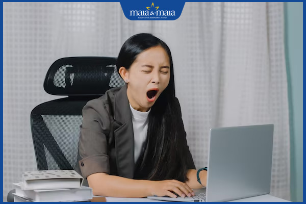 Dấu hiệu lão hóa da - Các phương pháp chăm sóc và cải thiện da chảy xệ  3 thiếu ngủ