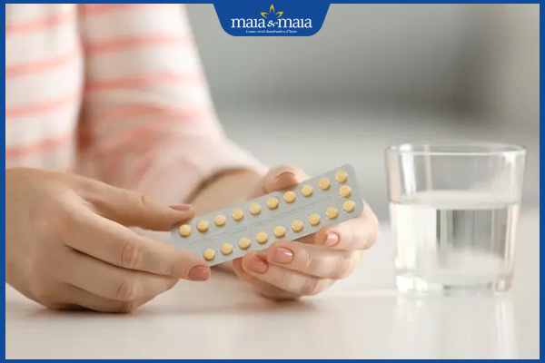 Con gái có râu quai nón có sao không? Cách xử lý hiệu quả 3 uống thuốc nội tiết