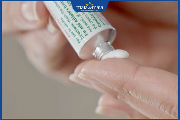 Tỉa lông vùng kín bằng kéo bị ngứa: Nguyên nhân và cách khắc phục 4 bôi thuốc mỡ cho vùng kín