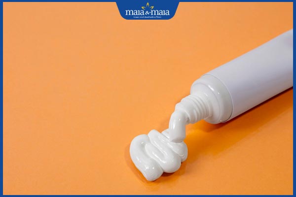 Bôi thuốc ngoài da