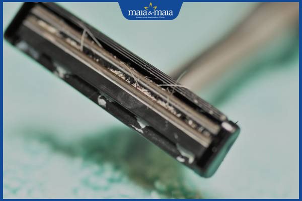 Cạo lông vùng kín bị mẩn đỏ: Nguyên nhân và cách xử lý 2 dao cạo dùng nhiều lần