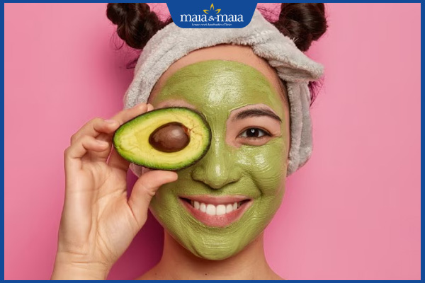 đắp mặt nạ bơ trị nám