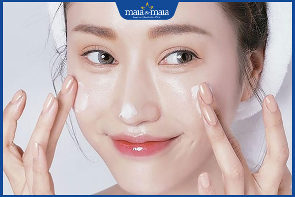 Đồi mồi có tự hết không? Gợi ý giải pháp làm mờ vết đồi mồi 7 dưỡng da