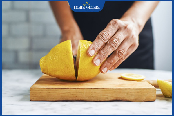 làm mờ đốm nám bằng chanh