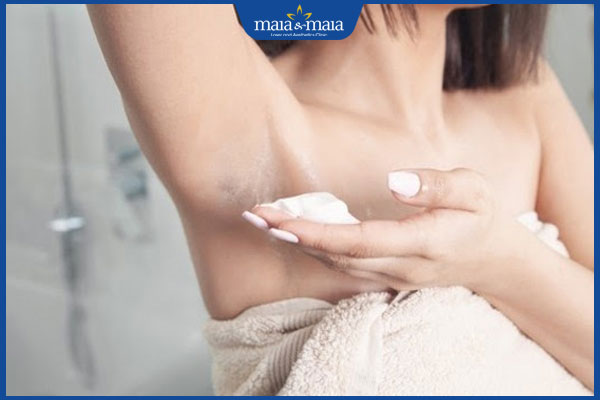 Tổng hợp các cách làm nách hết sần sùi, thâm sạn hiệu quả 3 thoa kem dưỡng nách