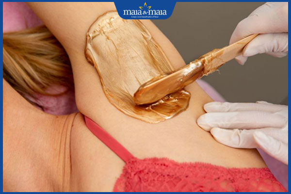 Có nên wax lông nách tại nhà bằng sáp không? 2 wax lông nách bằng sáp nóng