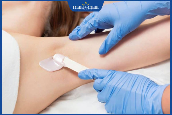 wax lông nách sai kỹ thuật