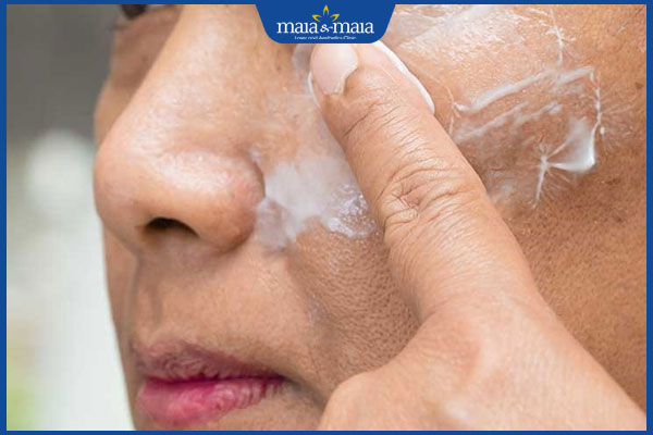 nám da nhẹ có tự hết không