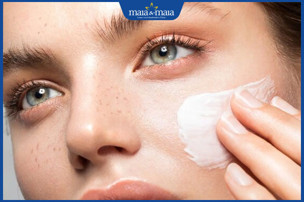 Đốm nâu trên mặt: Đặc điểm, nguyên nhân và cách điều trị 4 trị đốm nâu trên mặt bằng dược mỹ phẩm