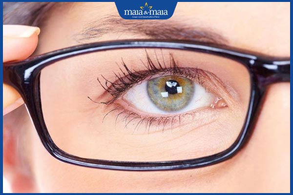 Sẹo giác mạc có nguy hiểm không? Cách chẩn đoán và điều trị 4 đeo kính bảo vệ mắt