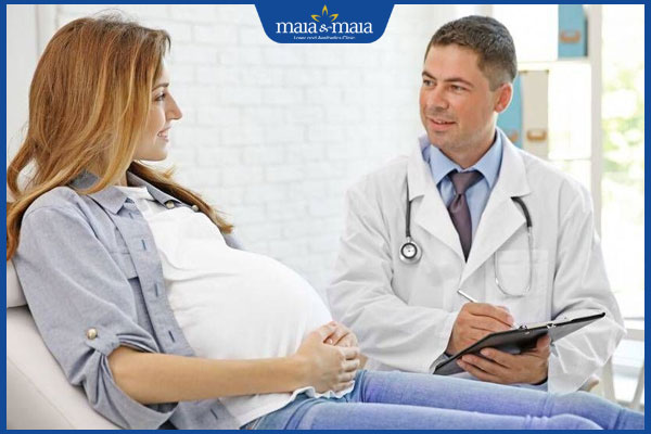 Mụn trứng cá khi mang thai: Nguyên nhân và cách điều trị an toàn cho mẹ bầu 3 bác sĩ khám cho bà bầu