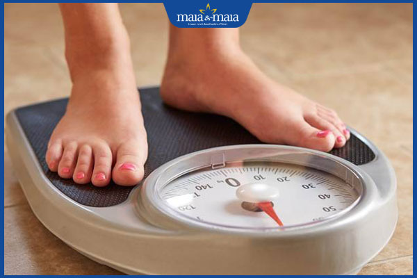 Nên trị mụn trứng cá bằng thuốc ngừa thai hay không? 3 tăng cân