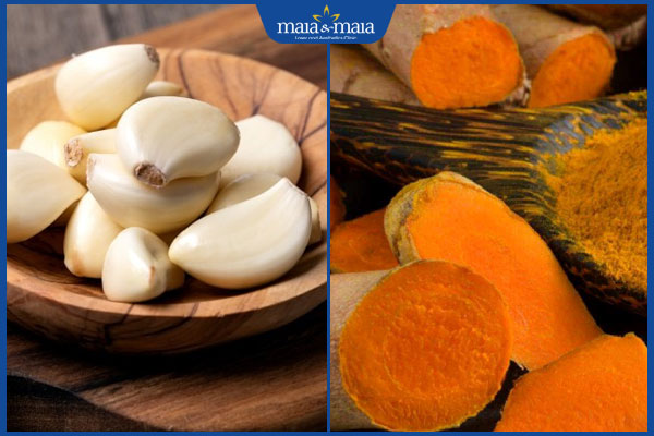 Hướng dẫn 5 cách trị mụn bọc bằng tỏi đơn giản tại nhà 4 tỏi và nghệ